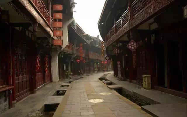 新速腾 1600公里 二档地板油行驶100米路段,伤车吗蜗牛问答,专业解答您的疑问